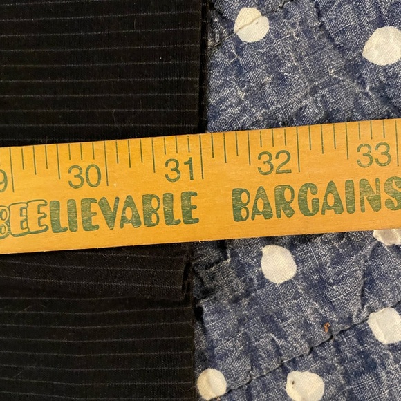 Grey pinstriped slacks - Picture 4 of 4